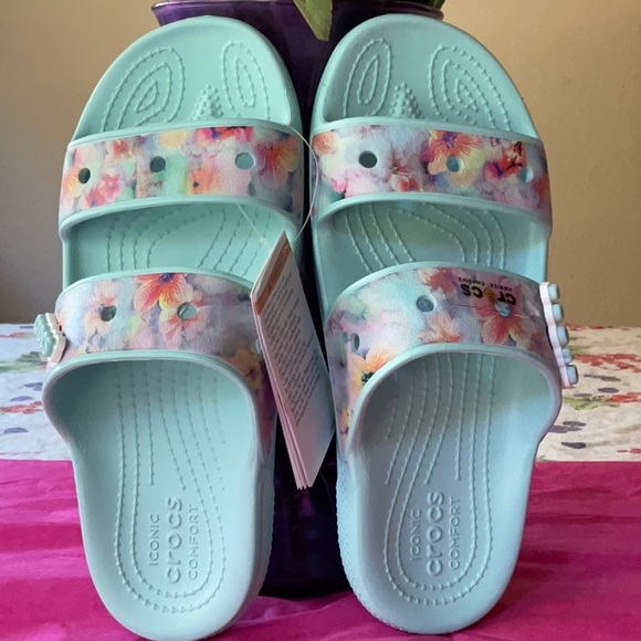 😴💐 CROCS CLASSIC DREAM SANDALS 💐😴 NWT 😴💐 - Picture 6 of 16